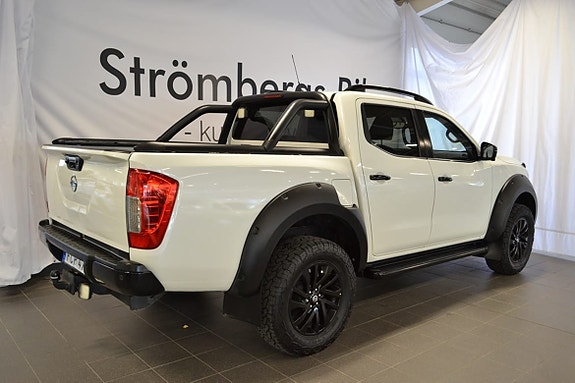 Nissan Navara 2 of 5