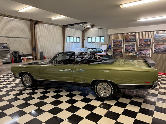 Plymouth GTX 13 of 30
