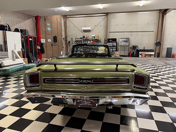 Plymouth GTX 10 of 30