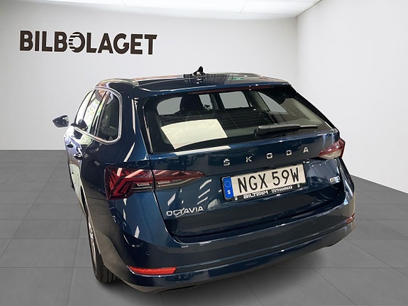 Skoda Octavia 3 of 10