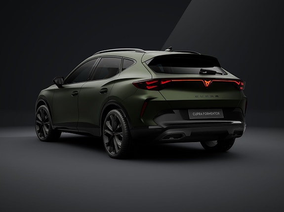 Cupra Formentor 3 of 8
