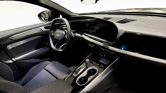 Audi A6 12 of 15