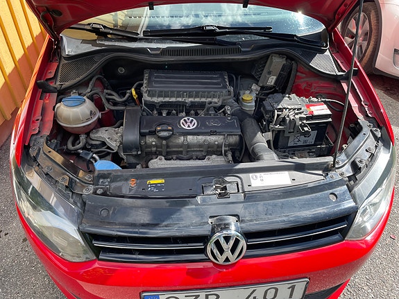 Volkswagen Polo 8 of 13