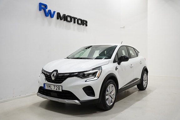 Renault Captur 2 of 5