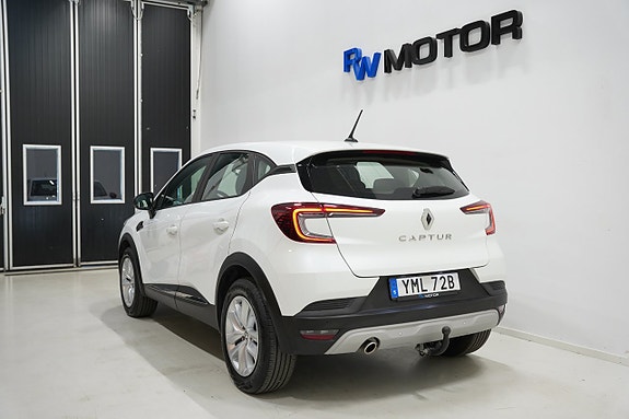 Renault Captur 4 of 5