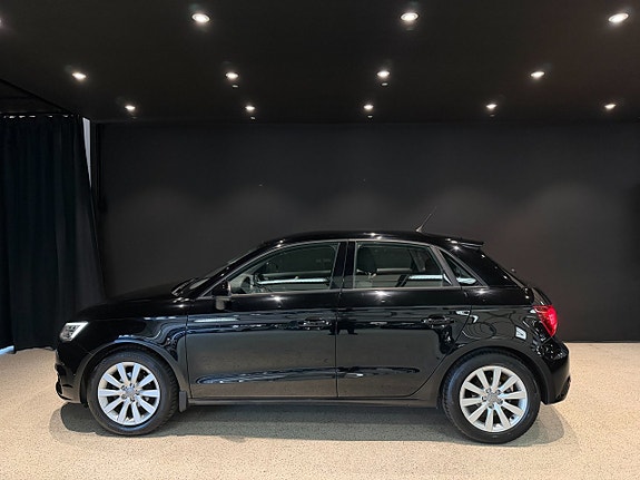 Audi A1 3 of 5