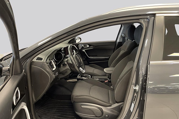 Kia Ceed 8 of 14