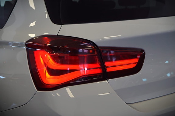 BMW M140i 8 of 16