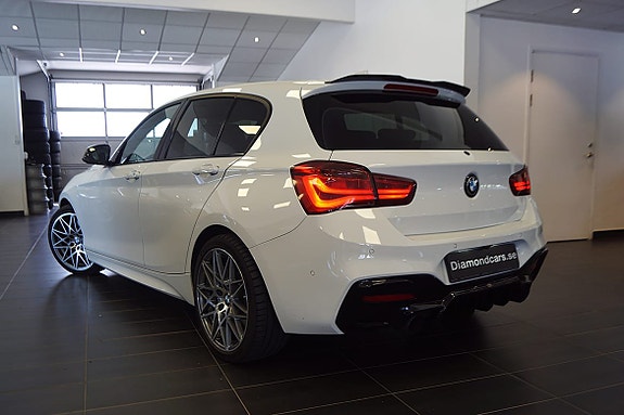 BMW M140i 6 of 16