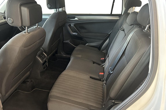 Volkswagen Tiguan Allspace 16 of 25