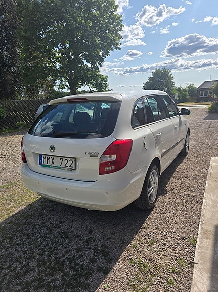 Skoda Fabia 4 of 5
