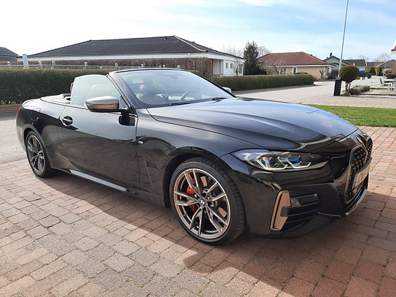 BMW M440i 2 of 4