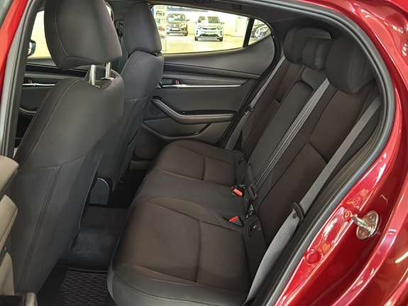 Mazda 3 10 of 19