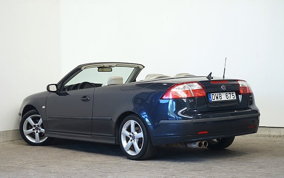 Saab 9-3 4 of 5