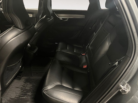 Volvo V90 Cross Country 11 of 18