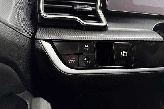 Kia Sportage 10 of 22