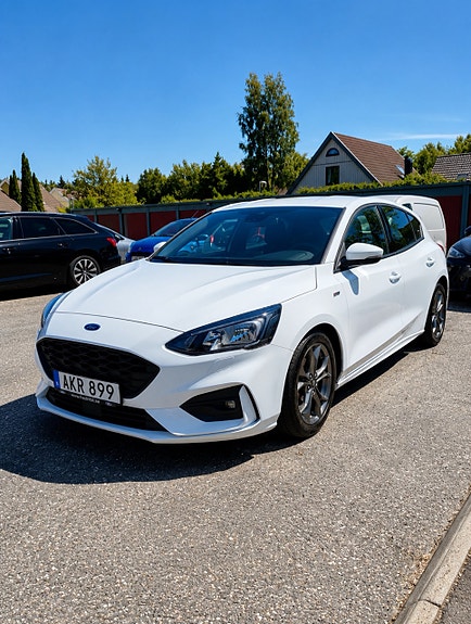 Ford Focus 3 of 6