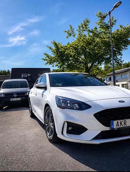 Ford Focus 5 of 6