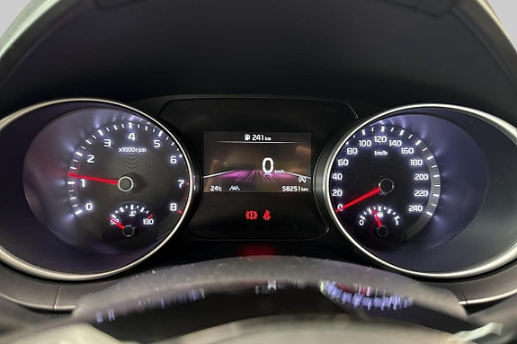 Kia Ceed 13 of 19
