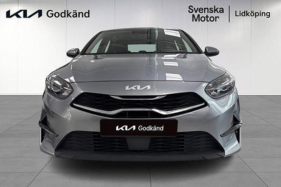 Kia Ceed 2 of 19