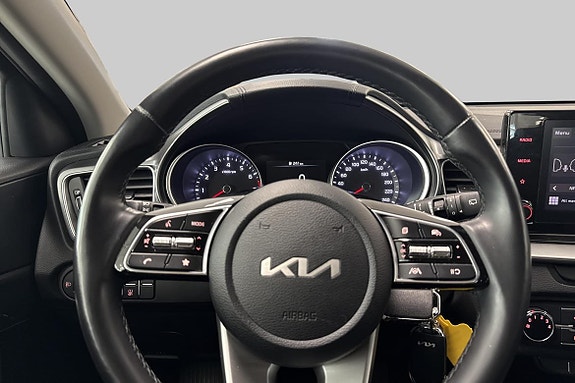 Kia Ceed 12 of 19