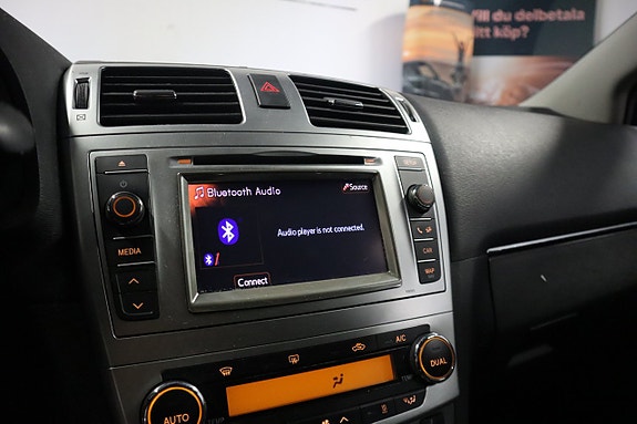 Toyota Avensis 12 of 22