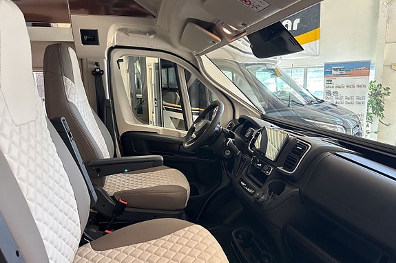 Mobilvetta Admiral K 6,3 Heavy chassi Långbäddar 8 of 19