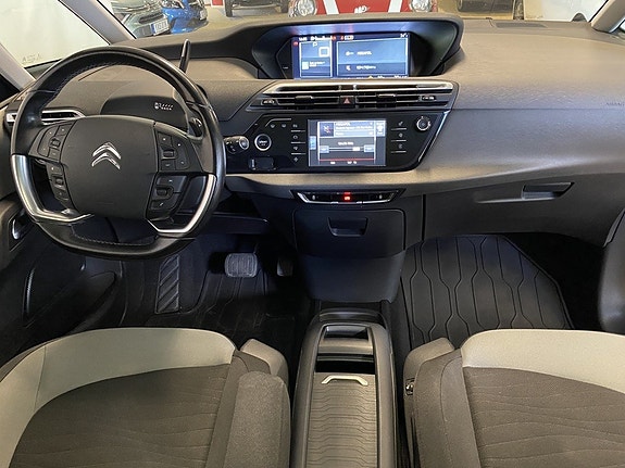 Citroen C4 Picasso 7 of 12
