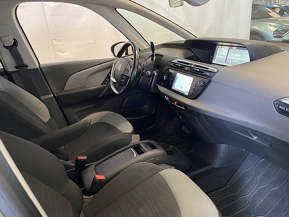 Citroen C4 Picasso 5 of 12