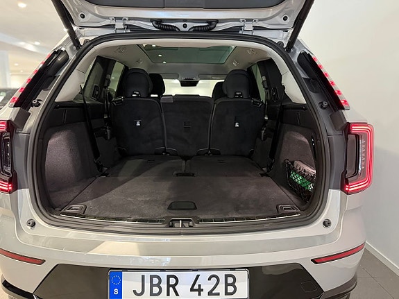 Volvo EX90 5 of 5