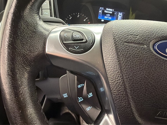 Ford Transit Custom 16 of 30