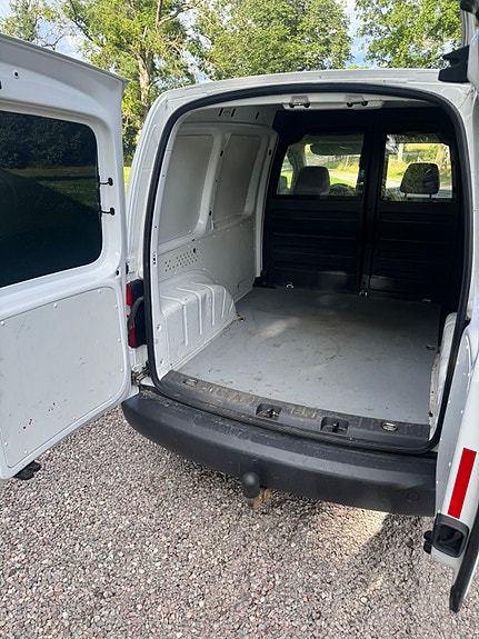 Volkswagen Caddy 5 of 5