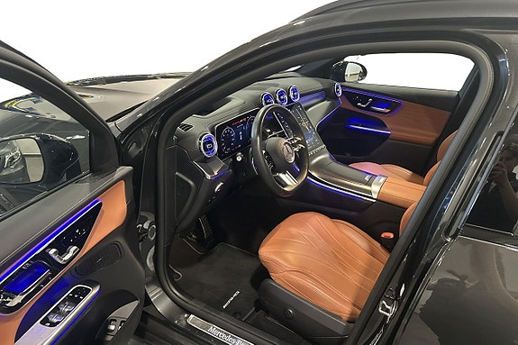 Mercedes-Benz GLC400 e 10 of 16