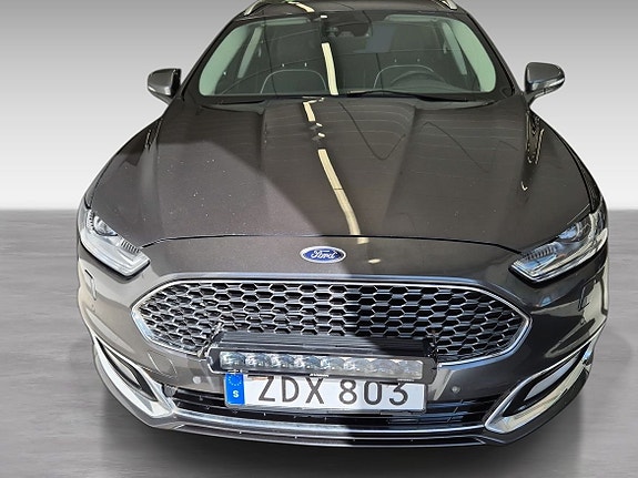 Ford Mondeo 2 of 5