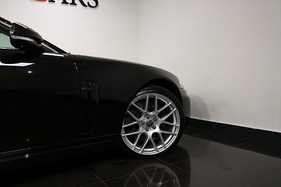 Jaguar XKR 22 of 24