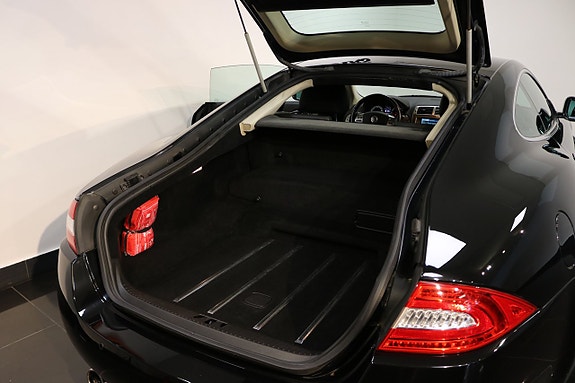 Jaguar XKR 24 of 24