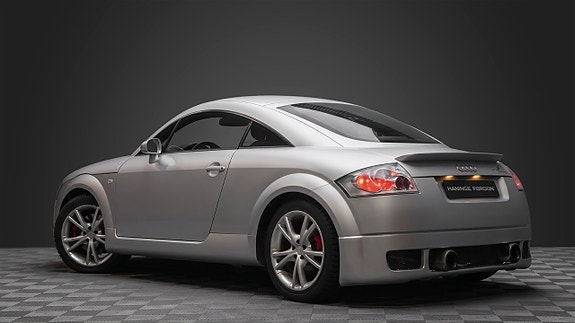 Audi TT 6 of 17