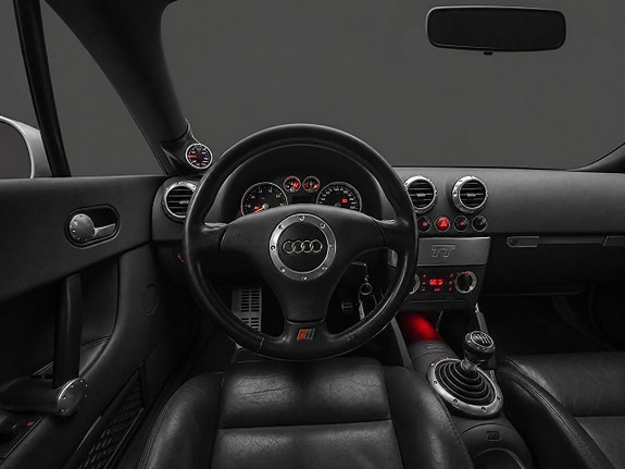 Audi TT 10 of 17