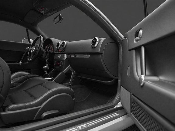 Audi TT 15 of 17