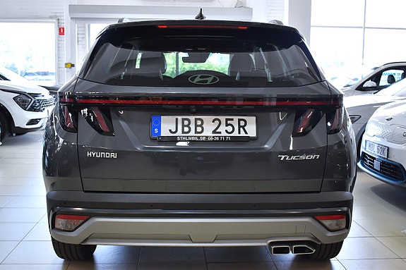 Hyundai Tucson 4 of 5