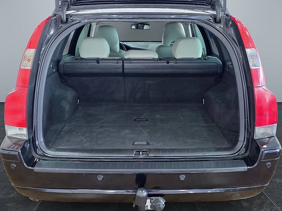 Volvo V70 5 of 5