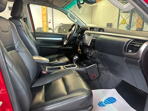Toyota HiLux 8 of 20