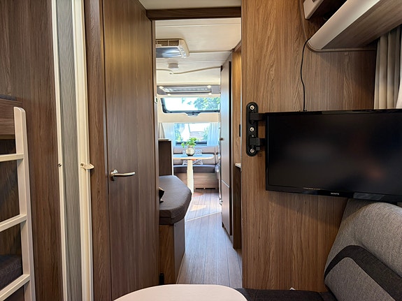Knaus 750 UFK Scandinavian Selection 8 of 20