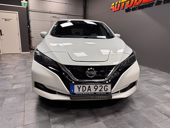 Nissan Leaf 5 of 5