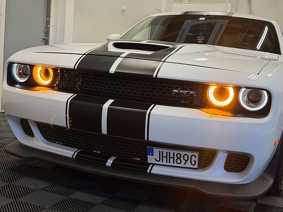 Dodge Challenger 5 of 5