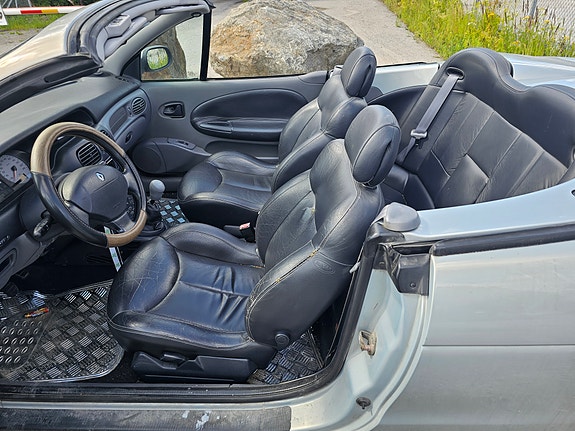 Renault Megane I 5 of 5
