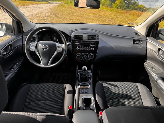 Nissan Pulsar 4 of 5