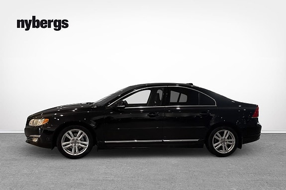 Volvo S80 2 of 5