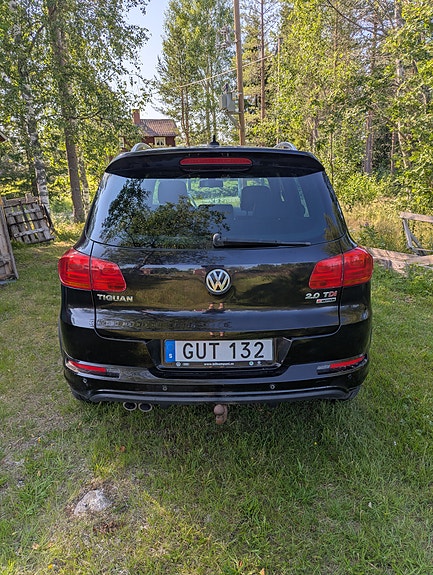 Volkswagen Tiguan 3 of 17
