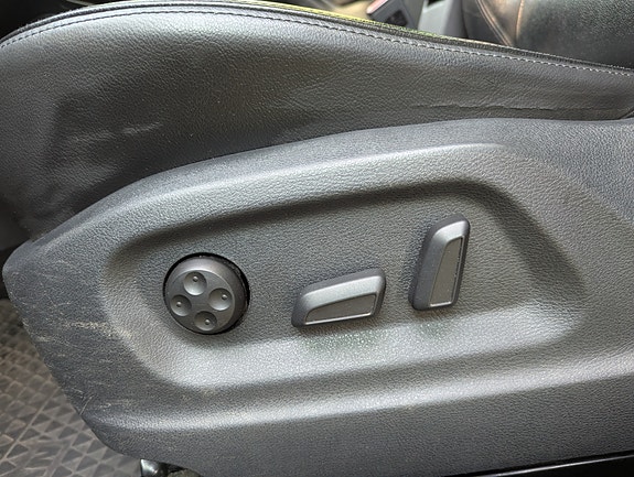 Volkswagen Tiguan 16 of 17